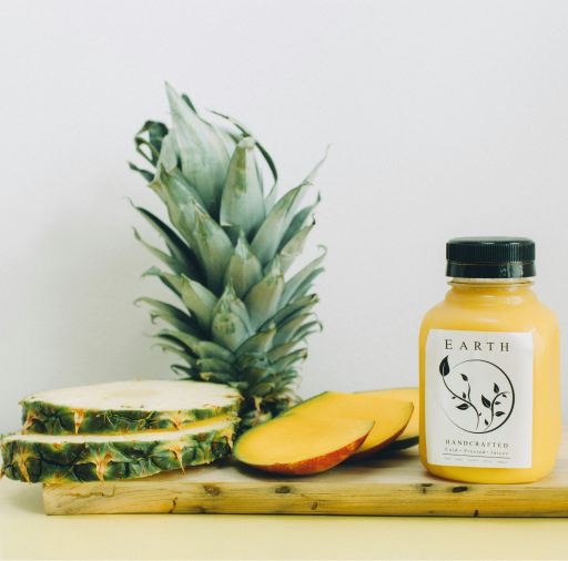 Fruits frais, pressés à froid